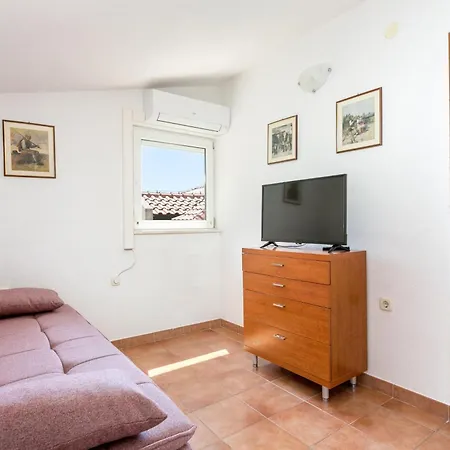 Apartment 300c